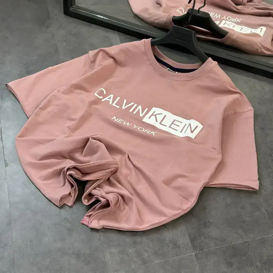 تیشرت باکسی مینیمال Calvin klein - تصویر 3