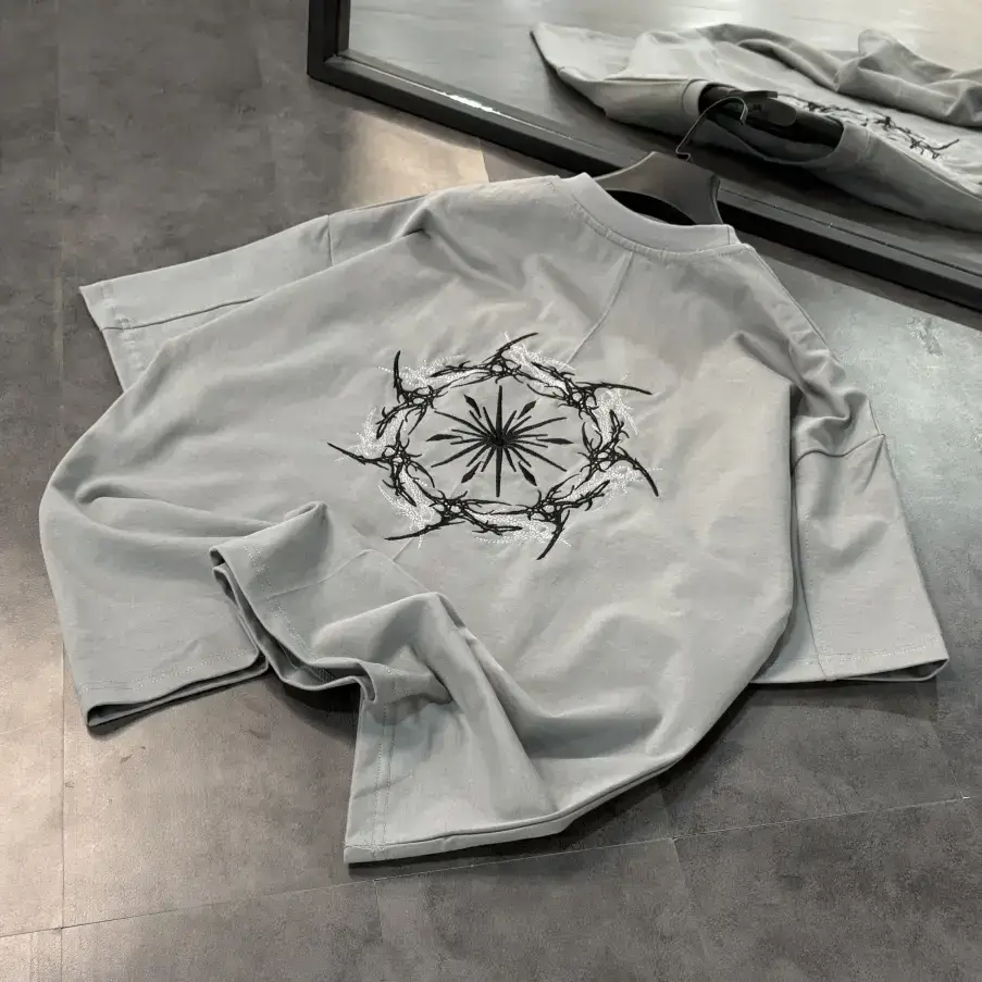 تیشرت باکسی گلدوزی نینجا - تصویر 4